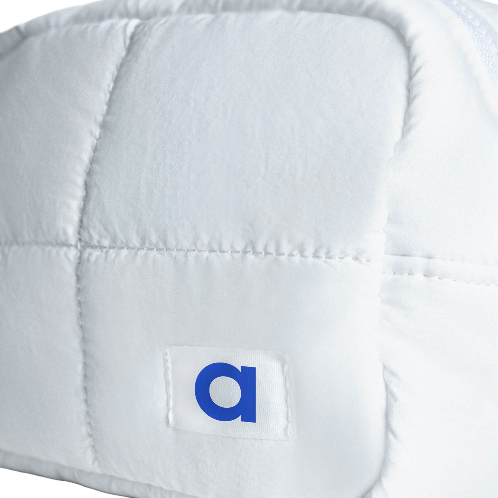aknederm-cloudbag-tasche-set-kosmetiktasche-reise-aknepflege image 2