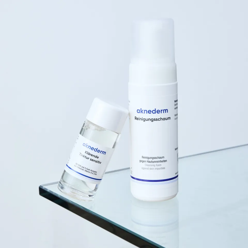 aknederm-reinigungs-bundle-s-sensitiv-pflegeset-mit-salicyls-ure image 1